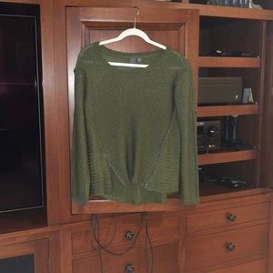 Olive Sweater with zipper detail
